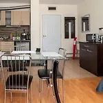 Apartament Fort ساني بيتش
