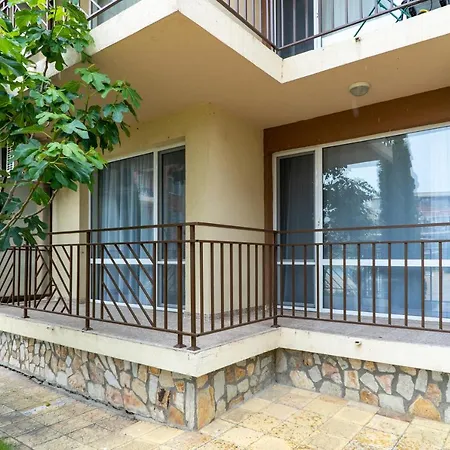 Apartament Fort *